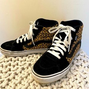 Womens High Top Cheetah Vans size 7 1/2